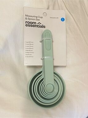 Essentials Mint Nesting Measuring Cup & Spoon Set - 8 Pc